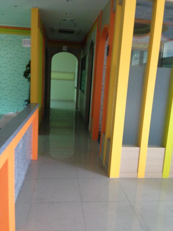 Champ Hostel ปูซาน ภายนอก รูปภาพ